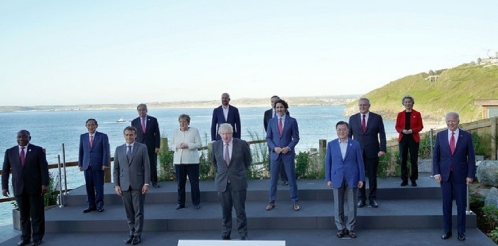 G7정상회담 단체사진, 문 대통령도 참석 썸네일