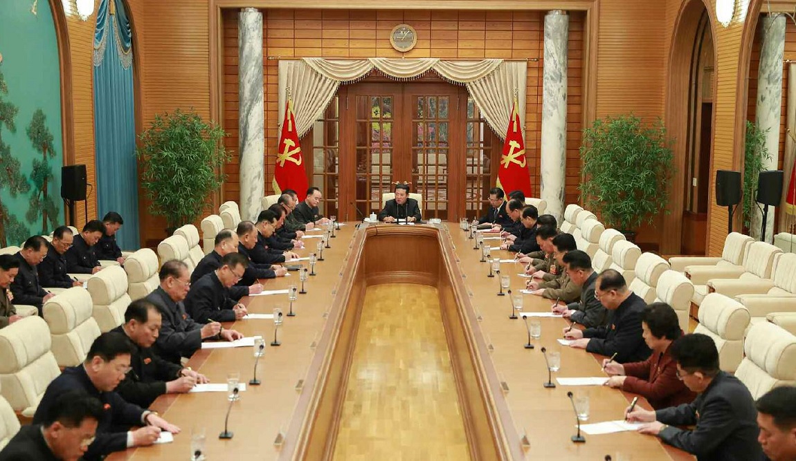 北,3년 9개월 만에 핵,ICBM실험 '모라토리엄' 파기 시사 썸네일